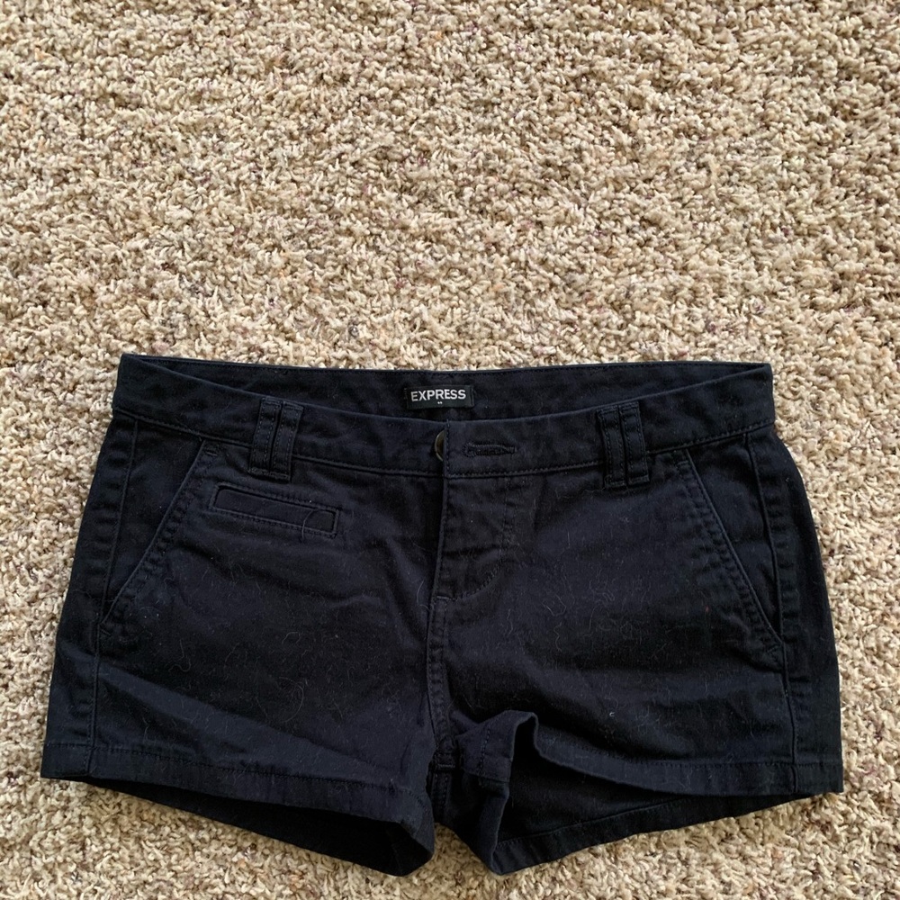 Black express shorts